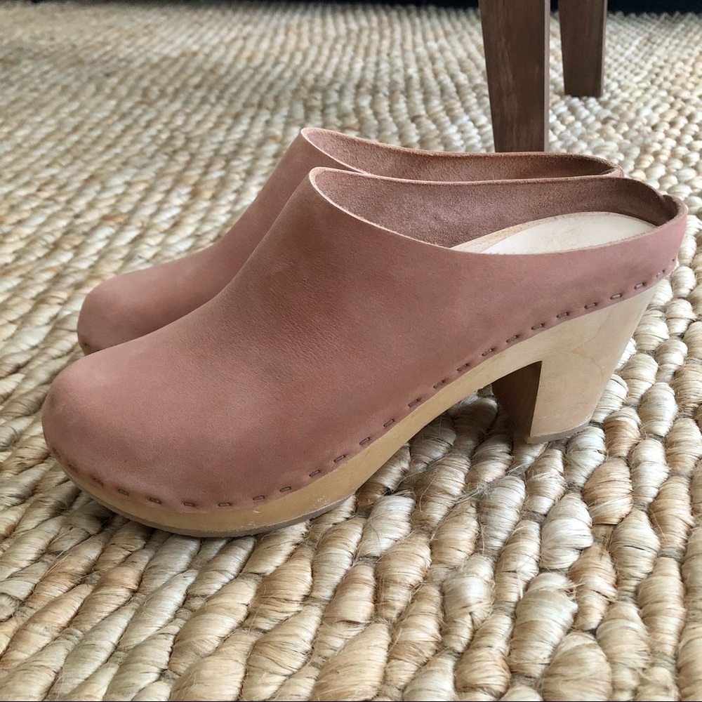 Bryr Chloe Closed Toe-Clay